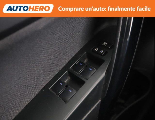 TOYOTA Auris Touring Sports 1.8 Hybrid Black Edition