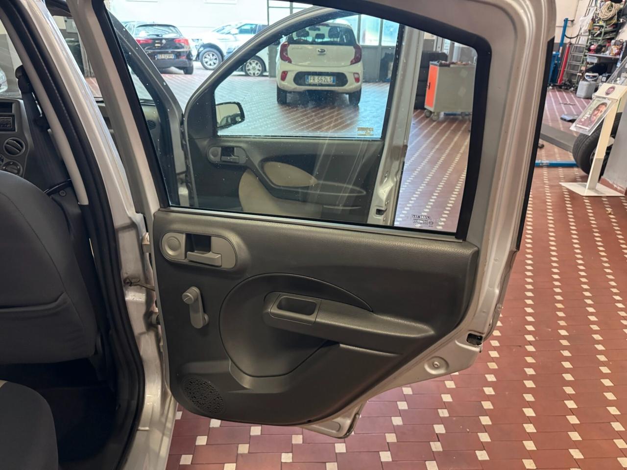 Fiat Panda 1.2 Alessi - IDEALE PER NEOPATENTATI