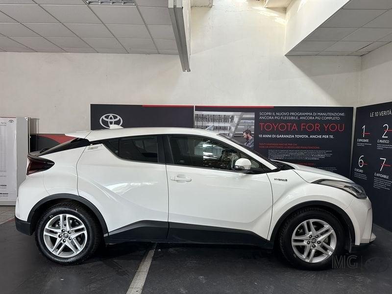 Toyota C-HR 1.8 Hybrid E-CVT Active