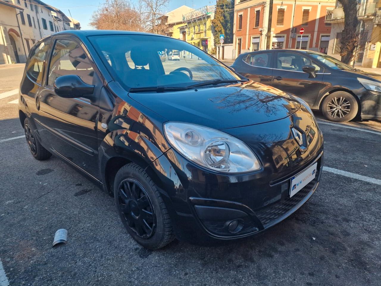 Renault Twingo 1.2 SOLO 62.000KM NEOPATENTATI