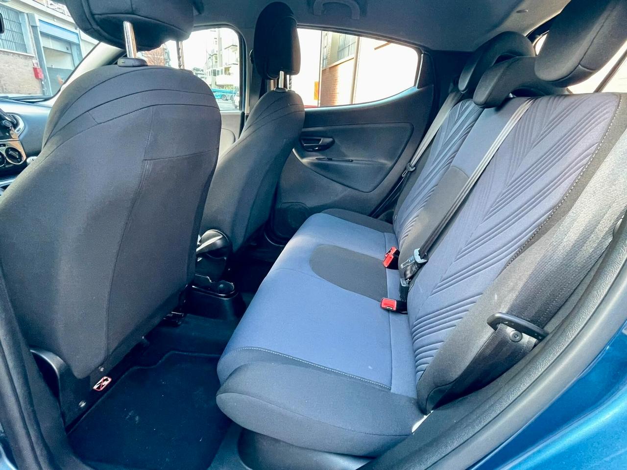 Lancia Ypsilon Hybrid - UNICO PROPRIETARIO- TAGLIANDI TUTTI RETE UFFICIALE