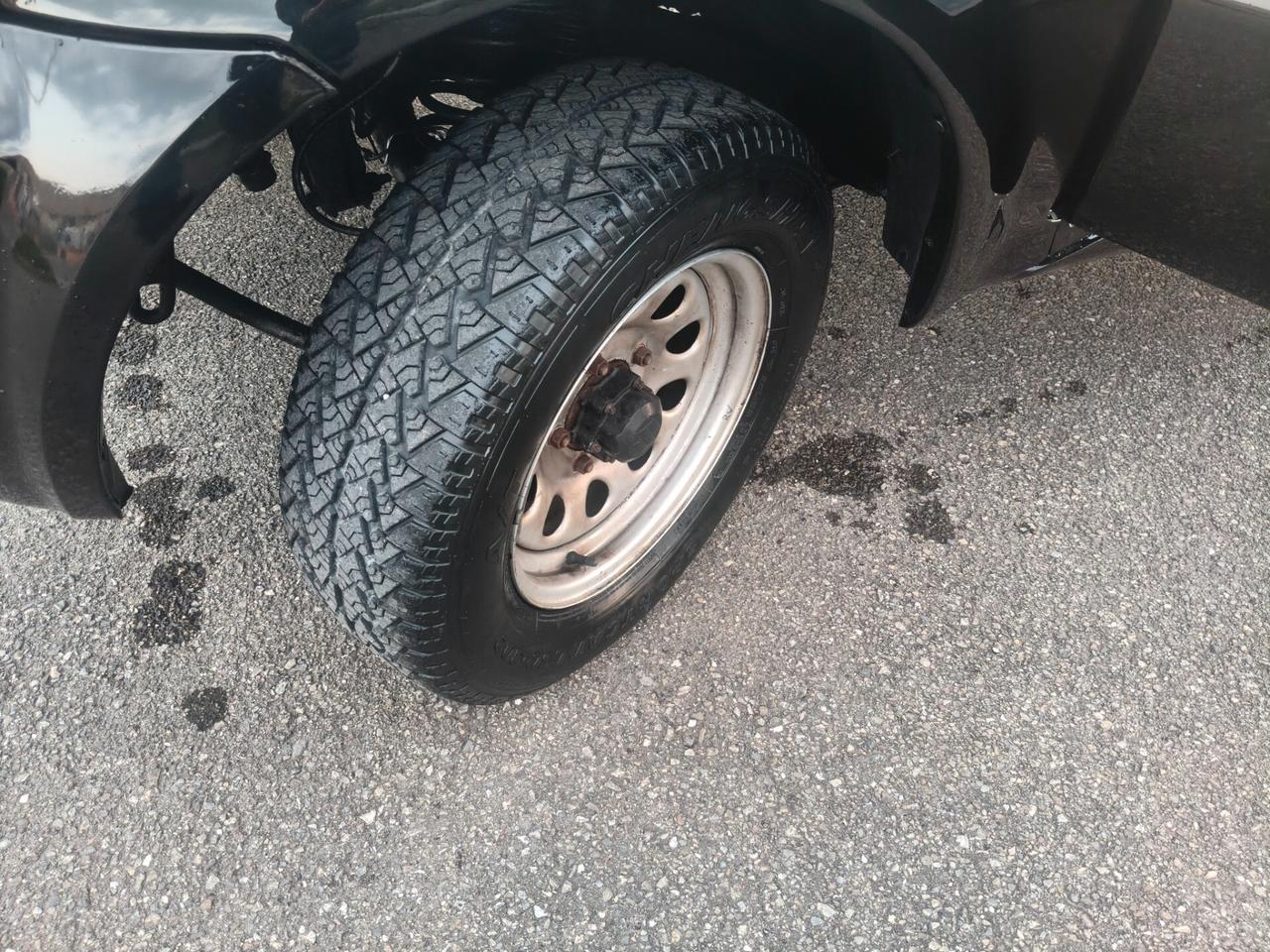 Suzuki Jimny 1.5 DDiS 4WD 06 SOLO 146.000 KM