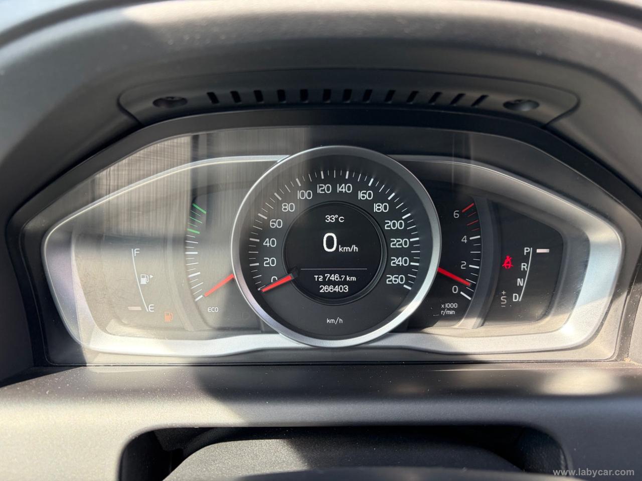 VOLVO XC60 D3 Geartronic Momentum