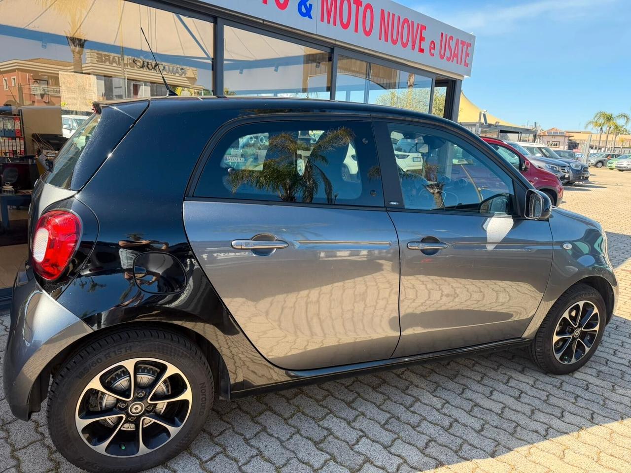 Smart ForFour 60 1.0 Black Passion