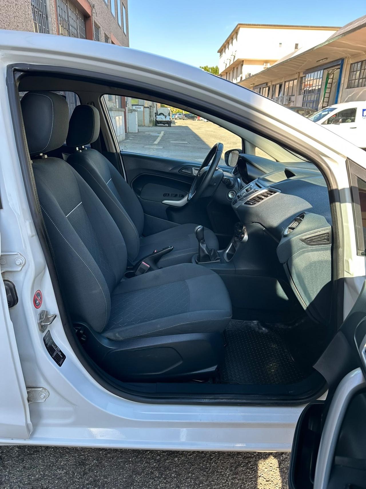 Ford Fiesta 1.2 60CV 5p. Titanium