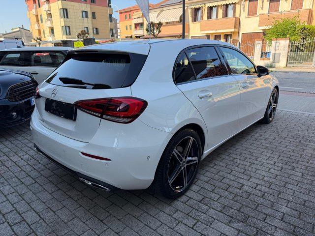 MERCEDES-BENZ A 180 d Automatic Sport