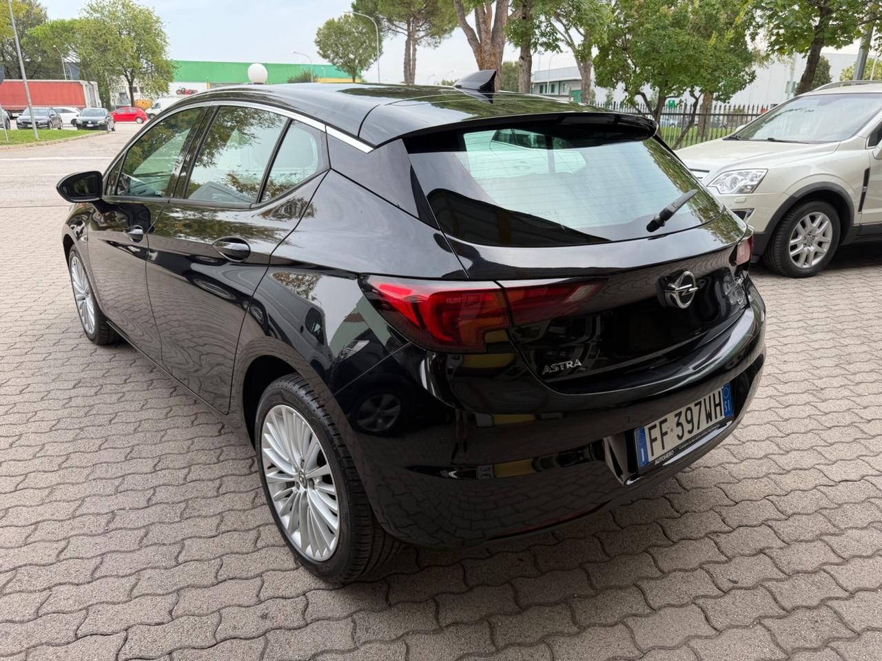 Opel Astra 1.6 CDTi 110CV Start&Stop 5 porte Innovation