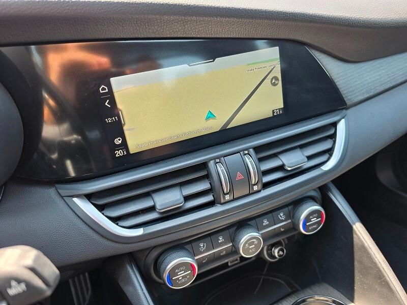 ALFA ROMEO Giulia 2.2 TD 160 AT8 Ti NAV PELLE PARK CAM