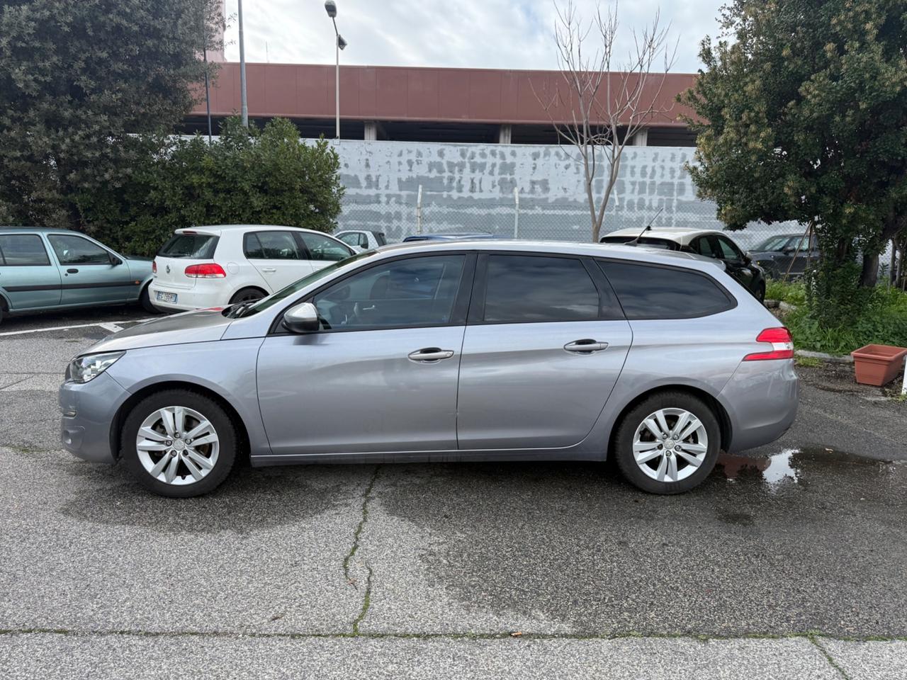 Peugeot 308 BlueHDi 120 S&S SW Business