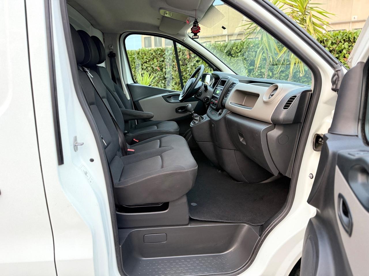 Renault Trafic 1.6 dCi 120CV 2018 EURO6B