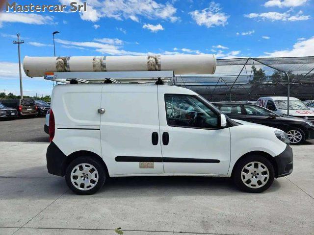 FIAT Doblo 1.4 T-JET 120cv NATURAL POWER SX E6 FV937NM
