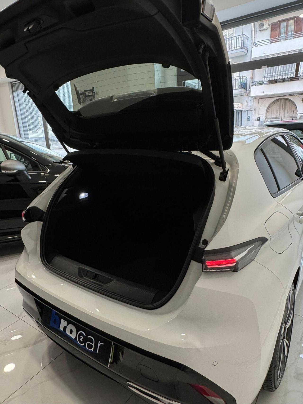 Peugeot 308 BlueHDi 130 S&S EAT8 Allure Pack