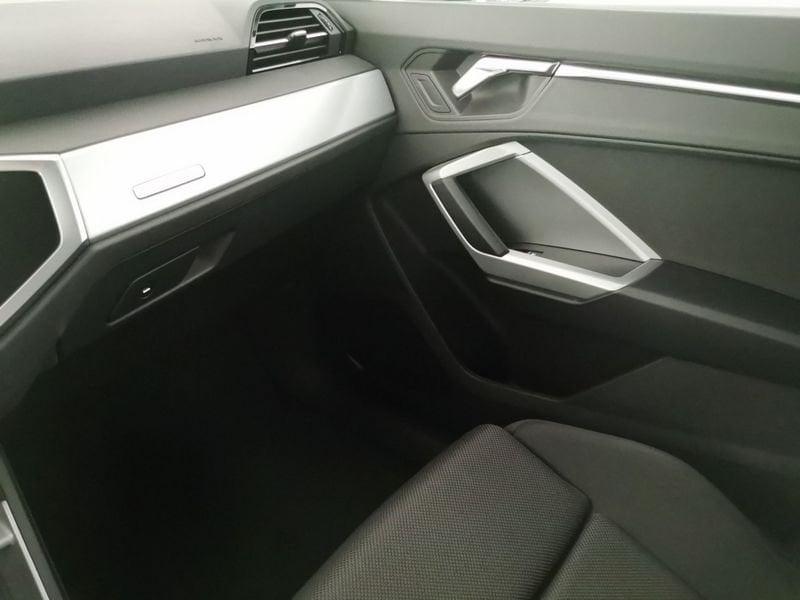 Audi Q3 Sportback 35 2.0 tdi S line edition s-tronic