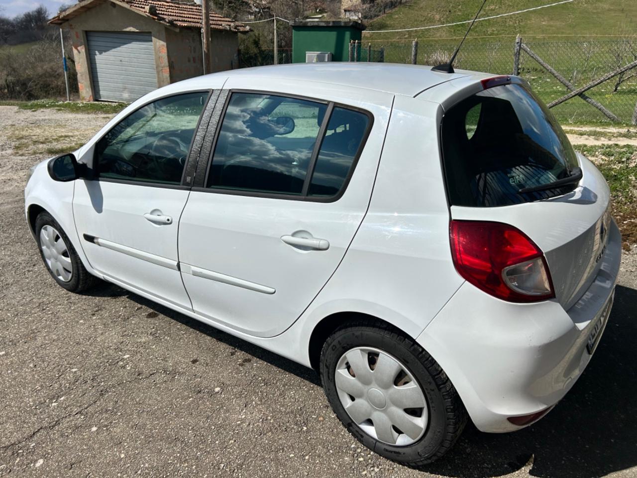 Renault Clio 1.2 16V 5 porte Live!