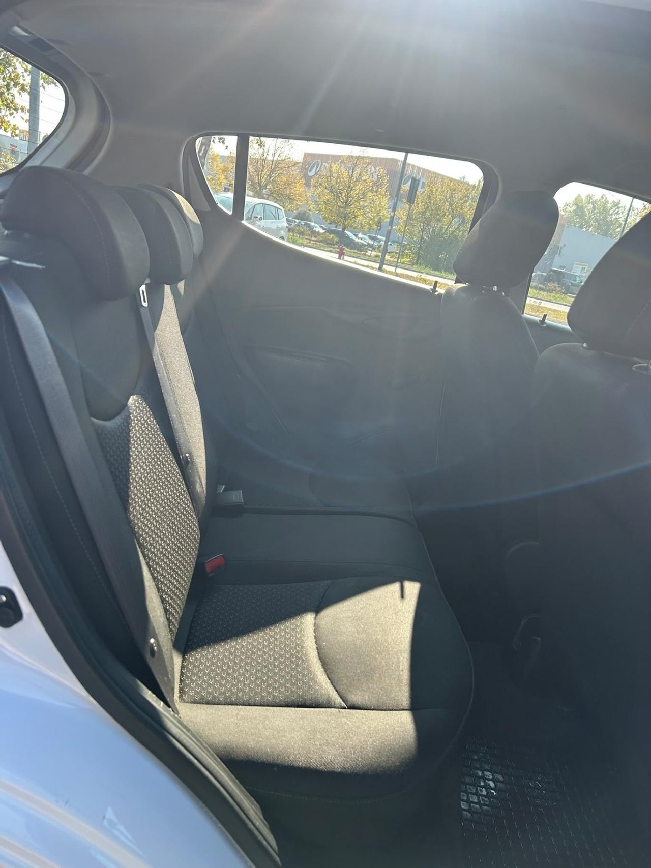 Opel Karl 1.0 73 CV GPL 2036 perfetto stato