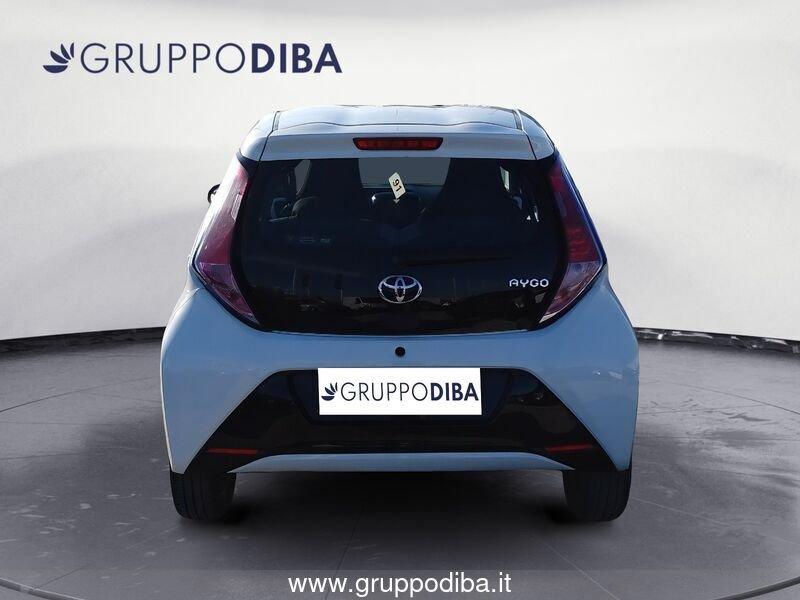 Toyota Aygo II 2014 5p 1.0 x-cool