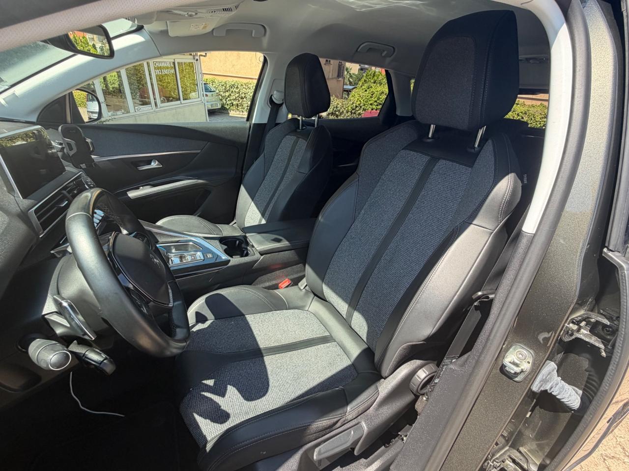 Peugeot 3008 PureTech Turbo 130 S&S EAT8 Allure