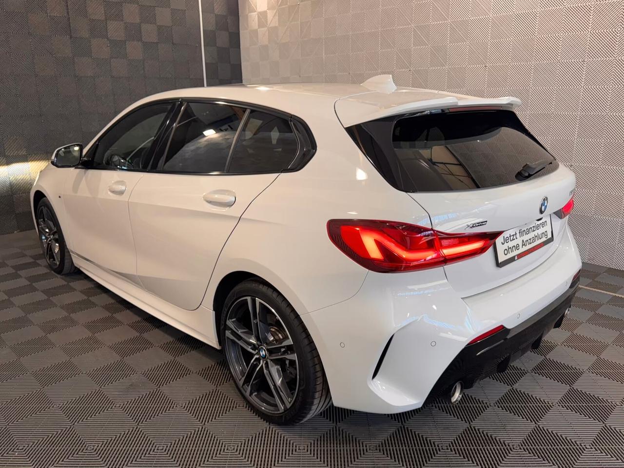 Bmw 120d xDrive Msport LED PANO "18" HARMAN-KARDON