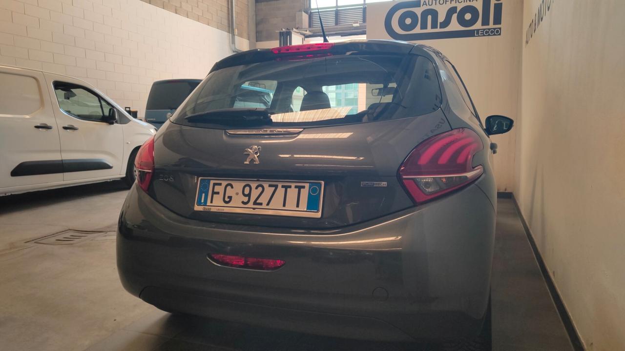 Peugeot 208 1.2 benzina Allure 82cv OK NEOPATENTATI