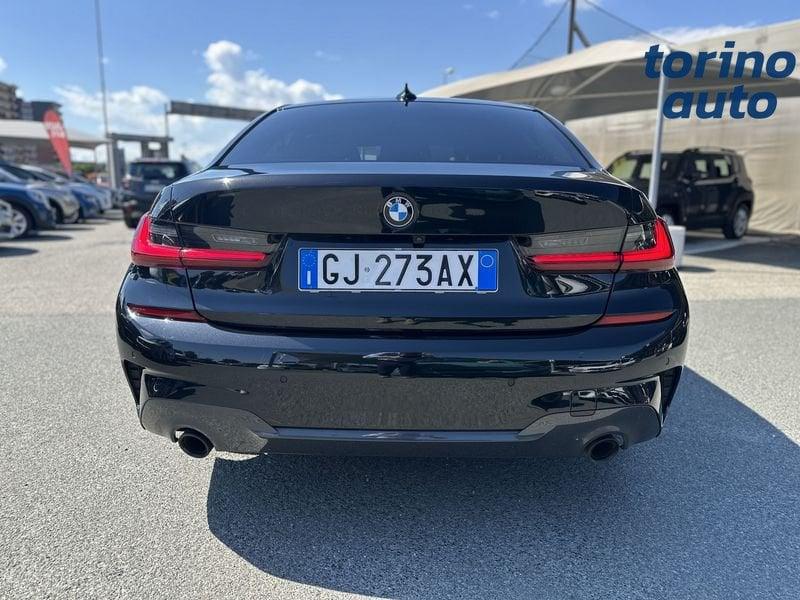 BMW Serie 3 318i MSport aut. + TETTUCCIO