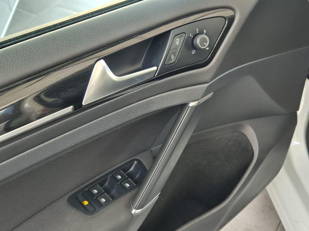 VOLKSWAGEN - Golf - 1.6 TDI 115CV DSG 5p. Highline BMT