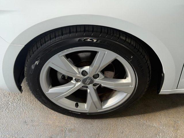 AUDI A1 citycarver 30 TFSI Admired