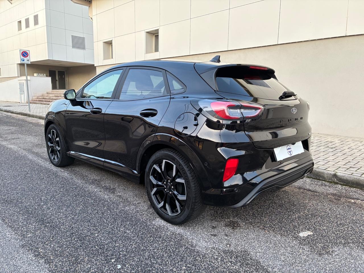 Ford Puma 1.0 EcoBoost Hybrid 125 CV S&S aut. ST-Line