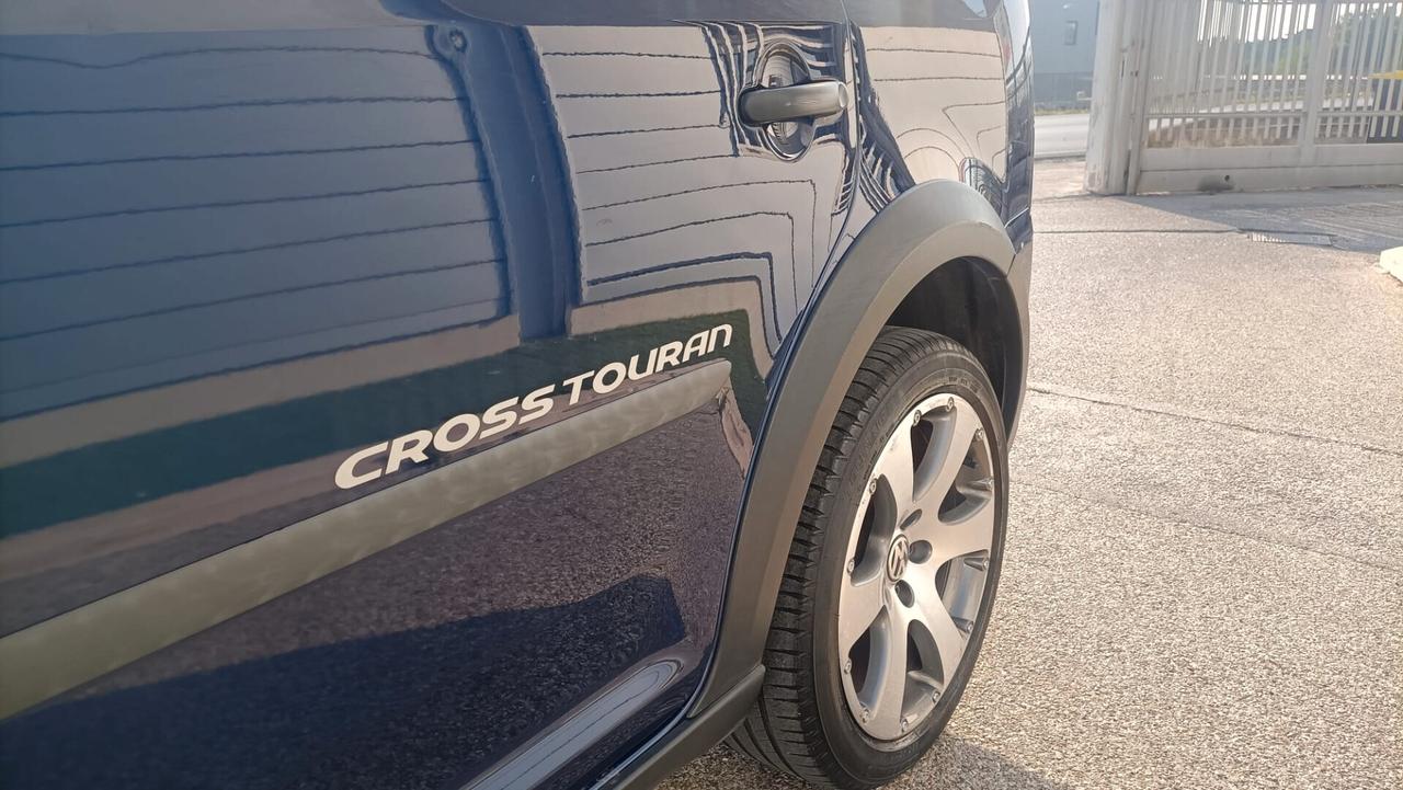 Volkswagen Touran Cross 1.9 TDI 105CV 7 POSTI e GANCIO