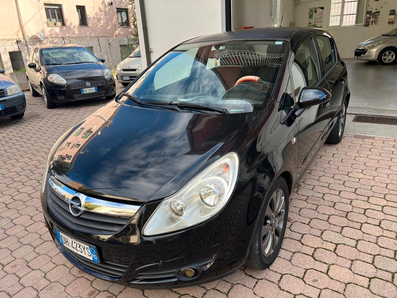 Opel Corsa 1.2 OK NEOPATENTATI