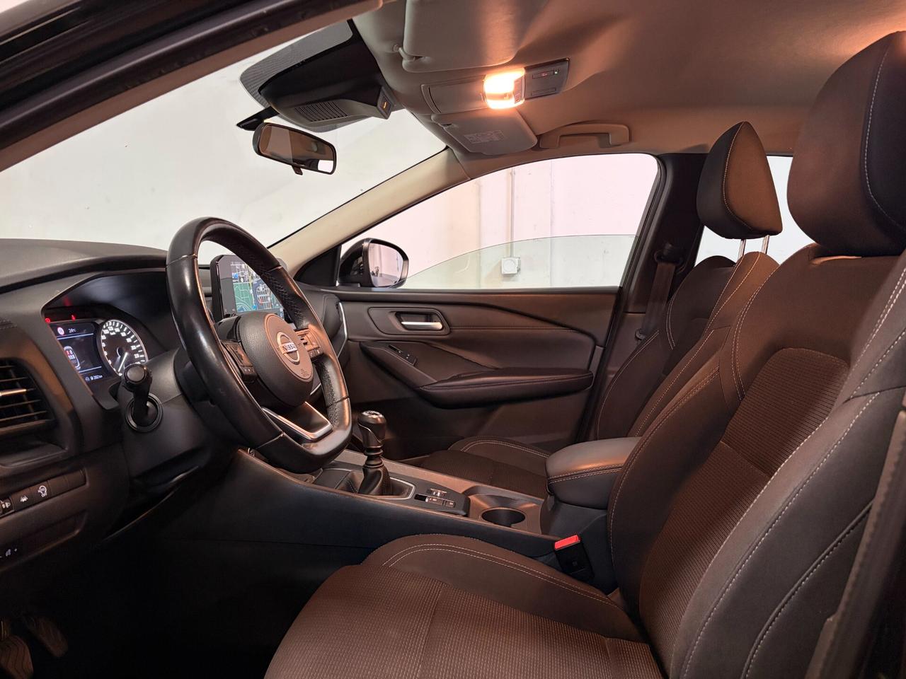 Nissan Qashqai MHEV 140 CV Business