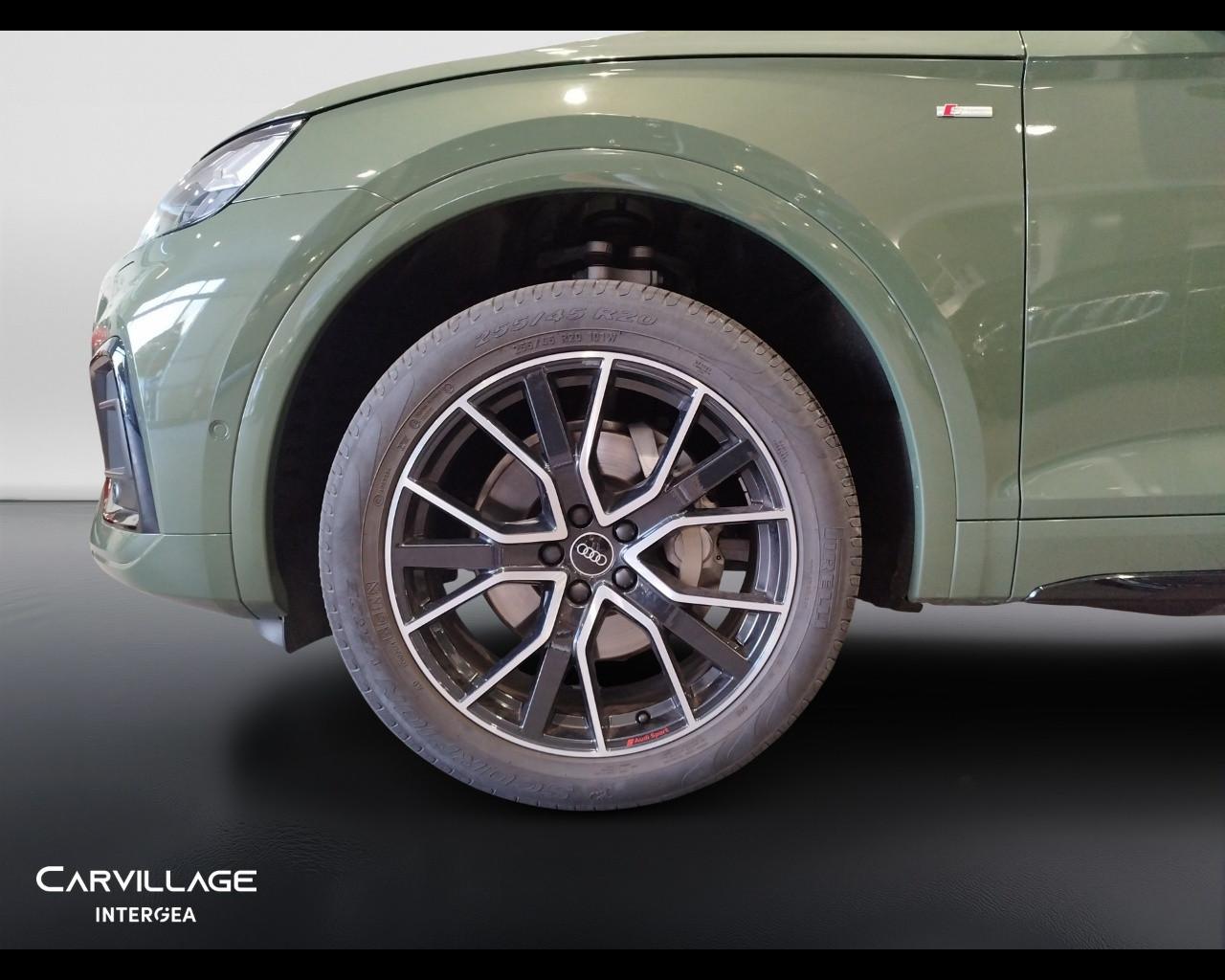 AUDI Q5 Sportback 40 2.0 tdi mhev 12V S line quattro s-tronic