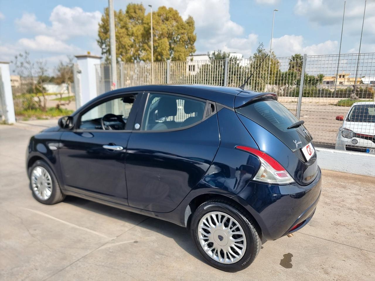 Lancia Ypsilon 1.2 69 CV 5 porte GPL Ecochic Gold KM 79000
