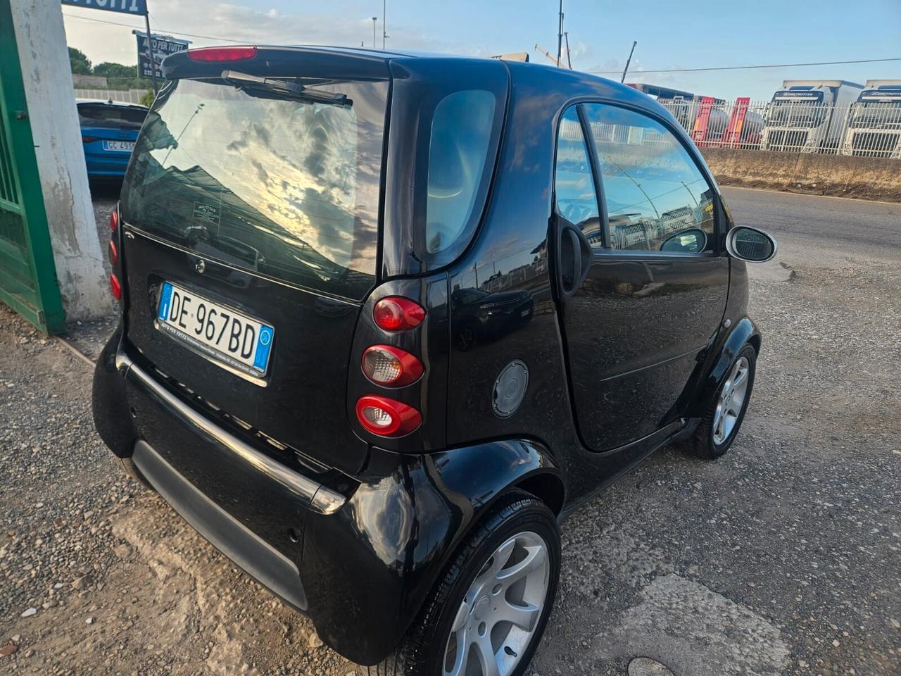 Smart ForTwo 700 coupé pulse (45 kW)