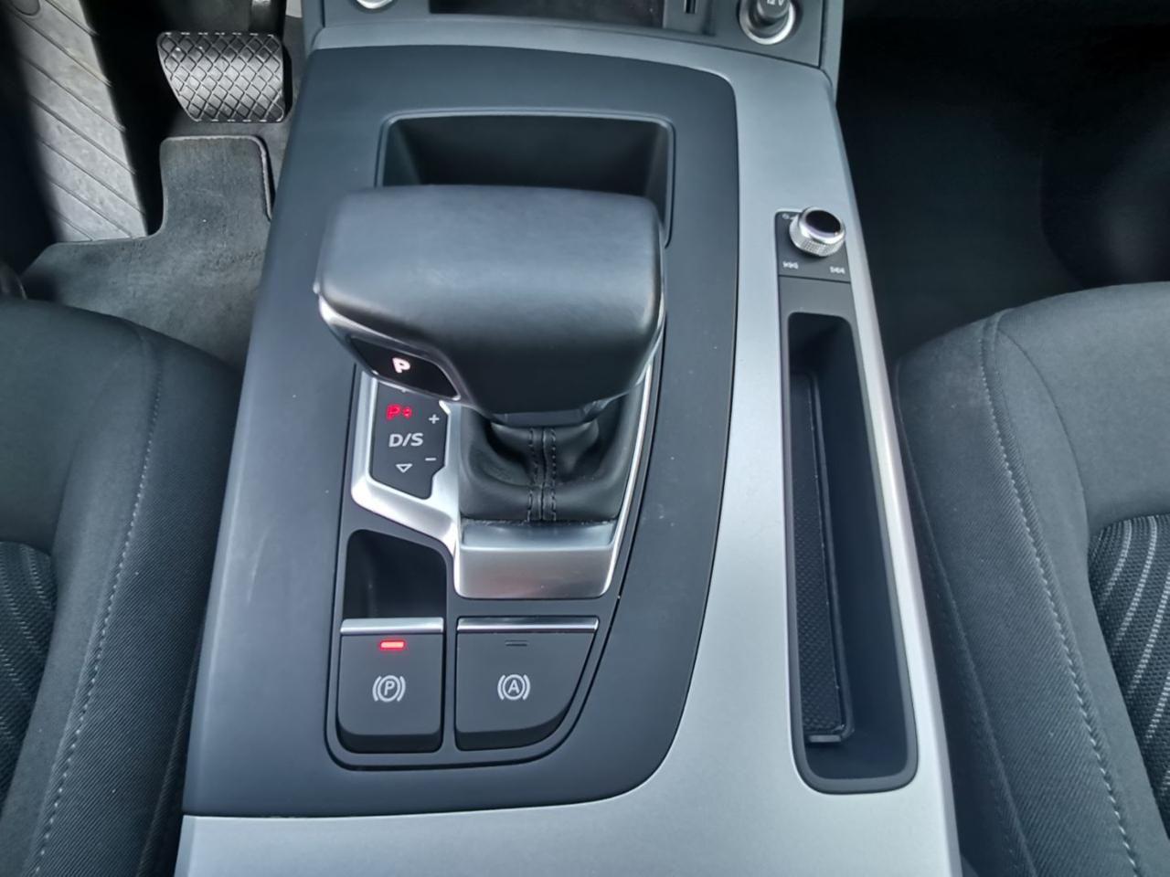 Audi Q5 40 TDI 204 CV quattro S tronic Business Advanced