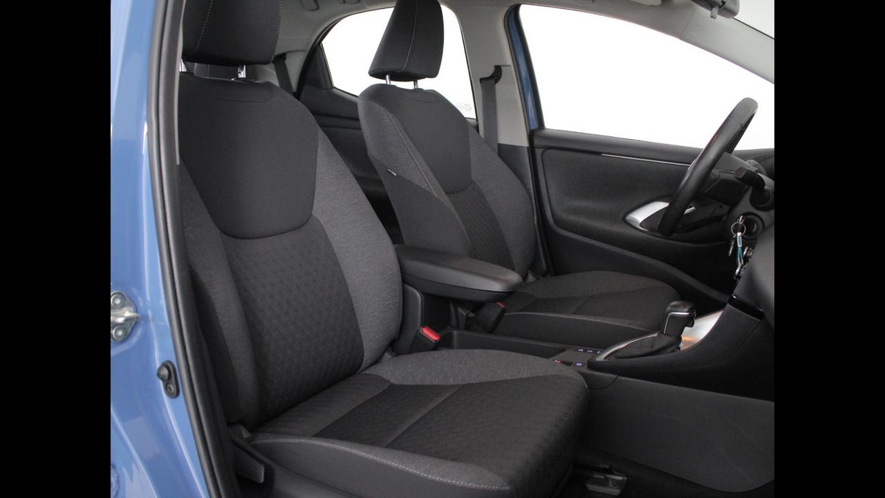 TOYOTA Yaris IV 2020 - Yaris 1.5h Trend