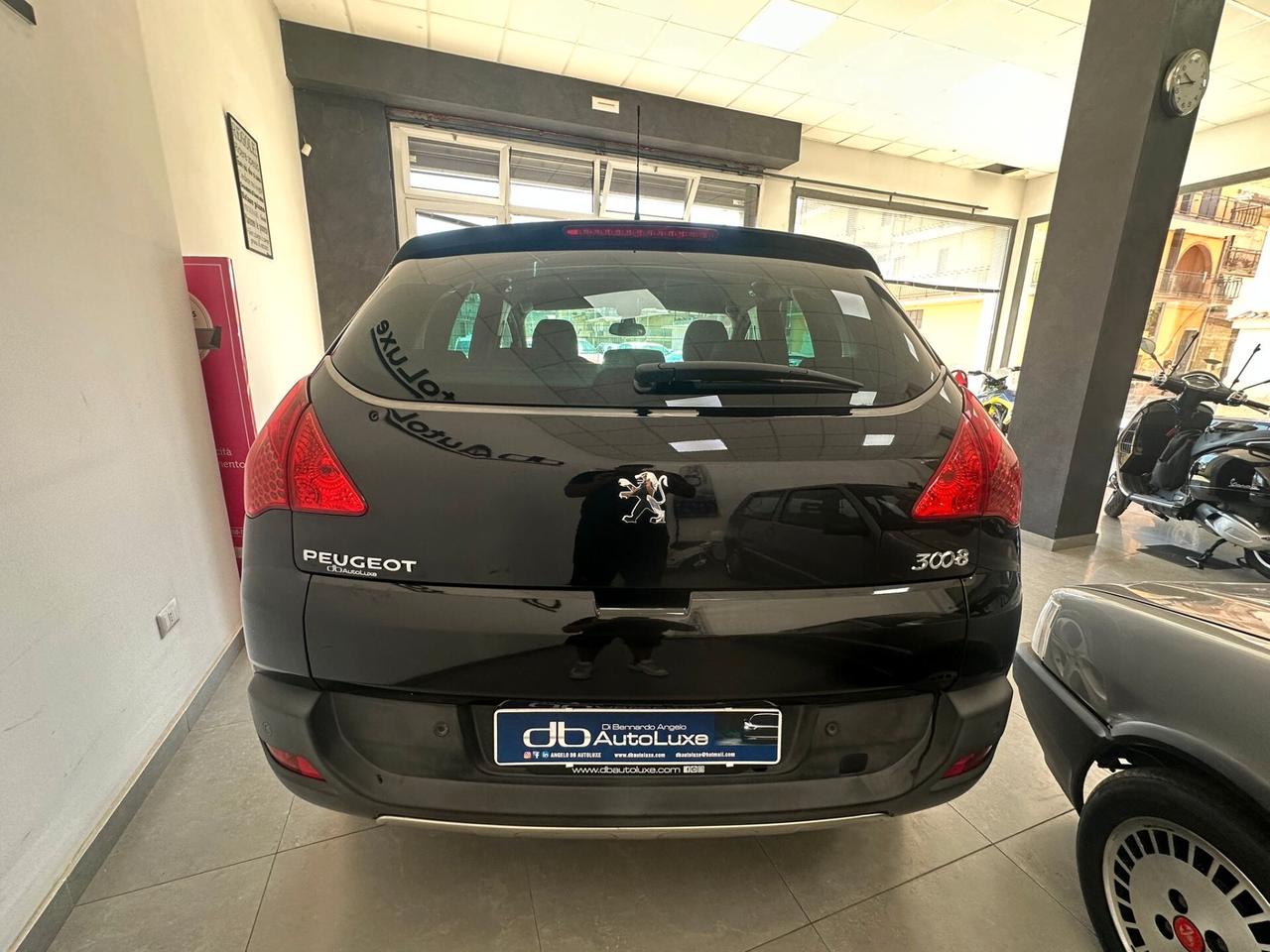 Peugeot 3008 2.0 HDi 150CV Outdoor