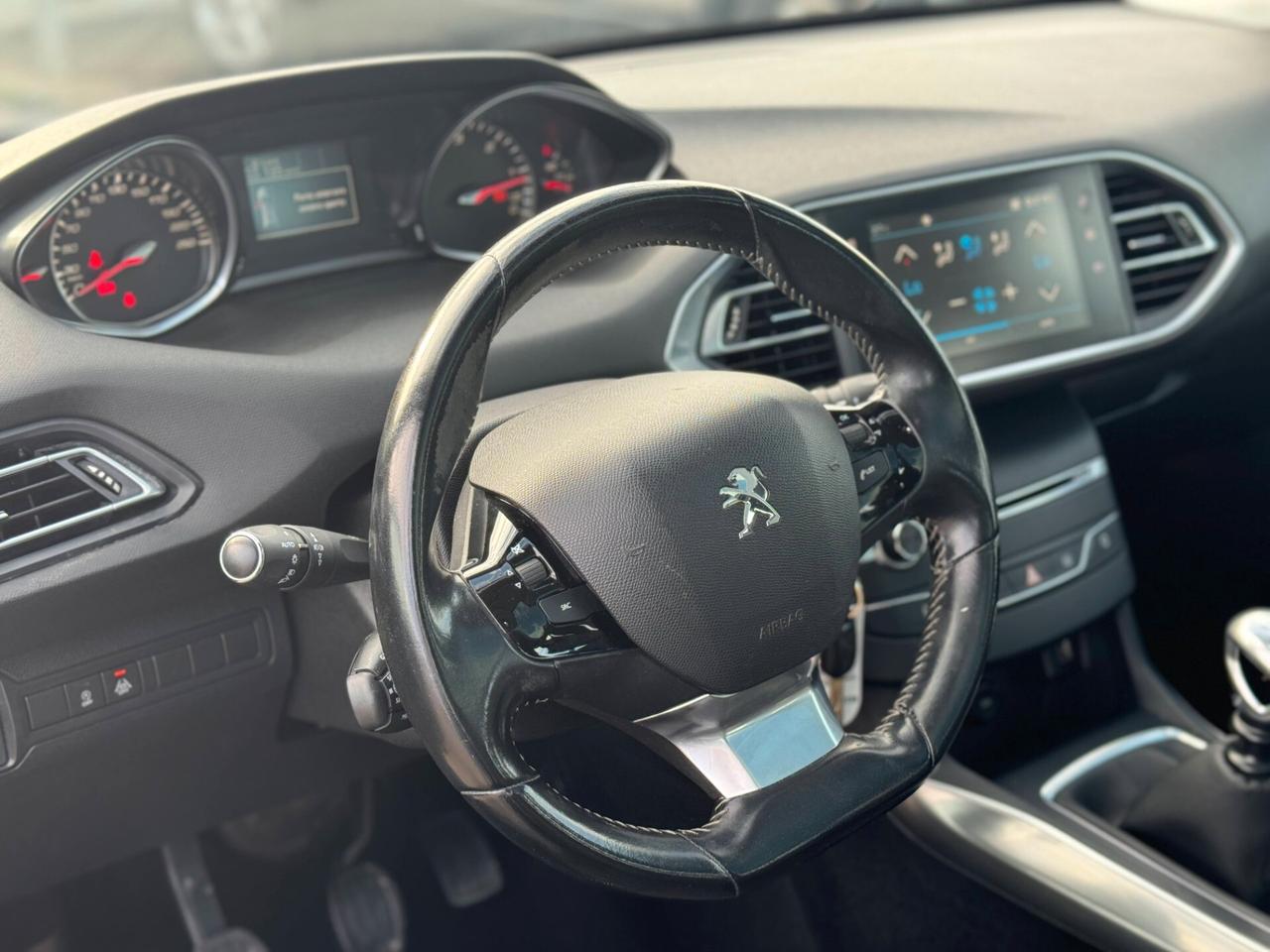 Peugeot 308 BlueHDi 130 SW Allure - 2018