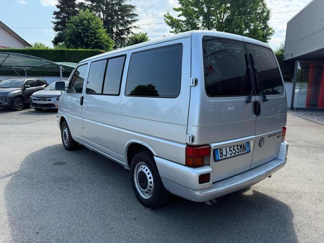 VOLKSWAGEN Transporter Transp. 2.5 TDI/102CV cat Multivan 8 POSTI