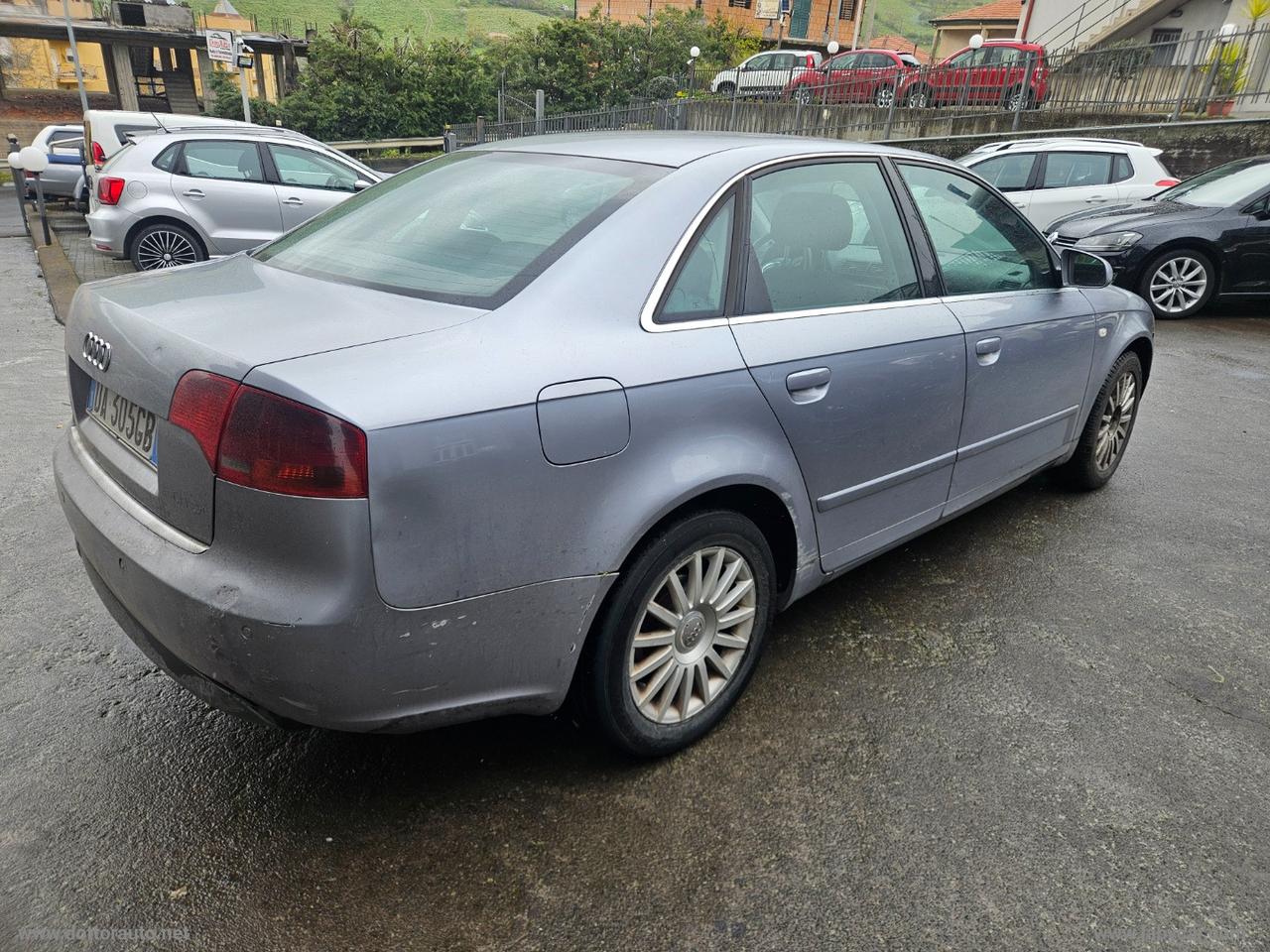AUDI A4 2.0 TDI F.AP. Avant multitronic Top