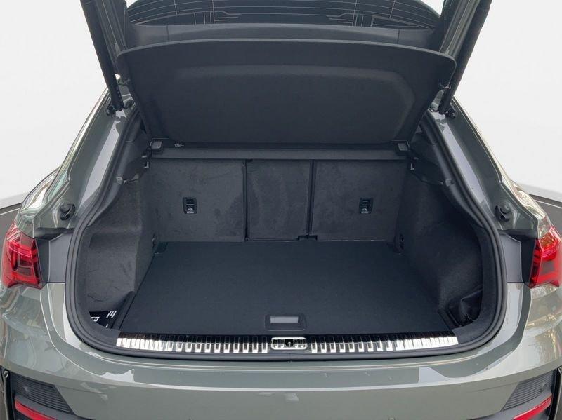 Audi Q3 35 TFSI S tronic S line black pack 19" Led Matrix Camera