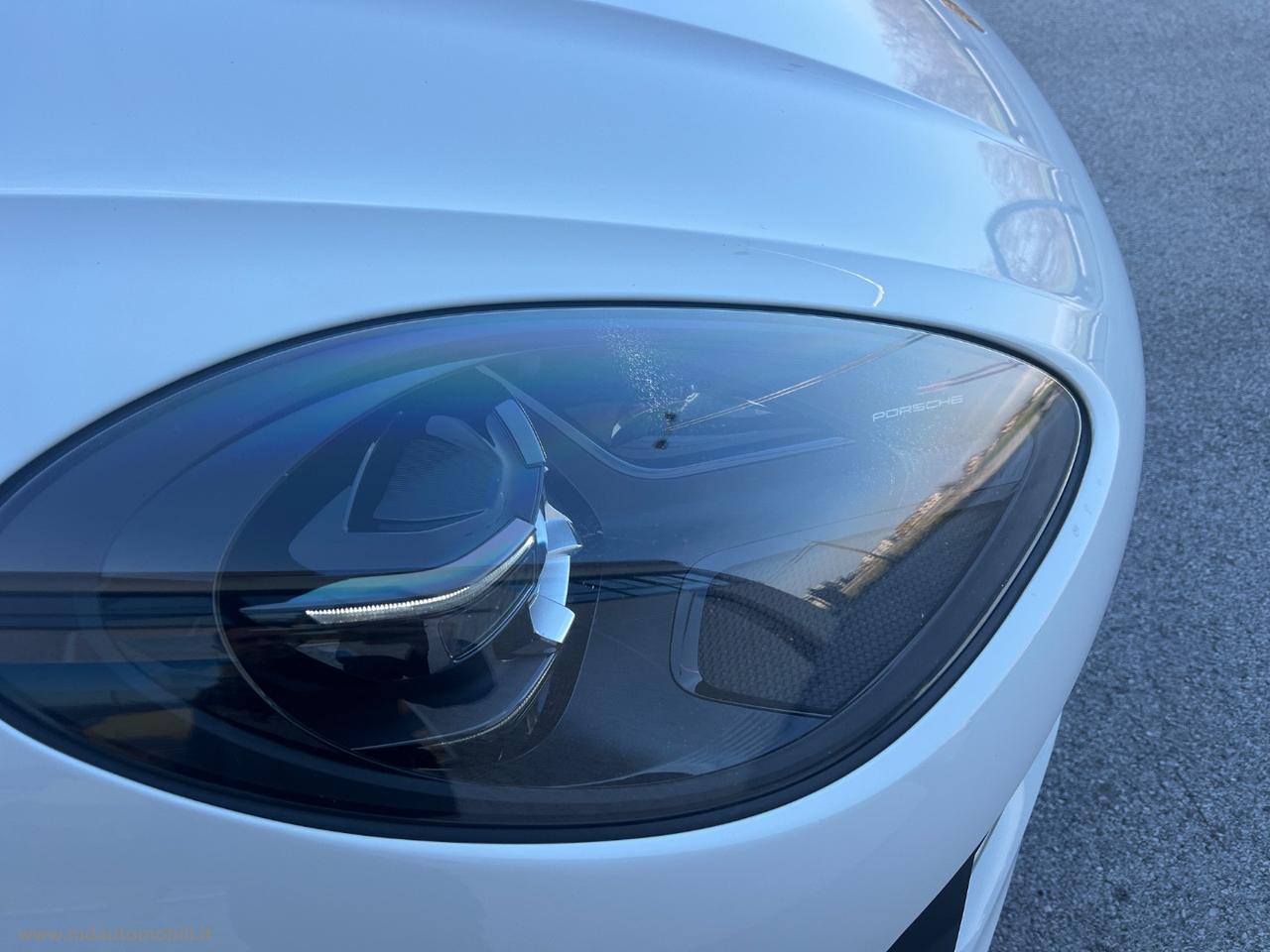 PORSCHE Macan 2.0 245CV TETTO 20 CAMERA IVA ESPOSTA