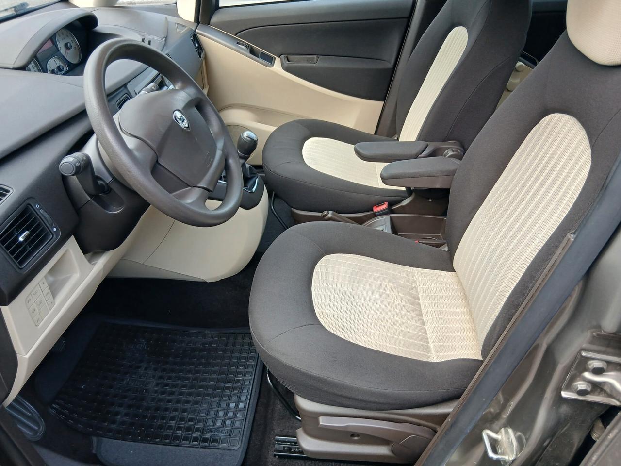 Lancia MUSA 1.3 Multijet 16V 90 CV Platino Plus