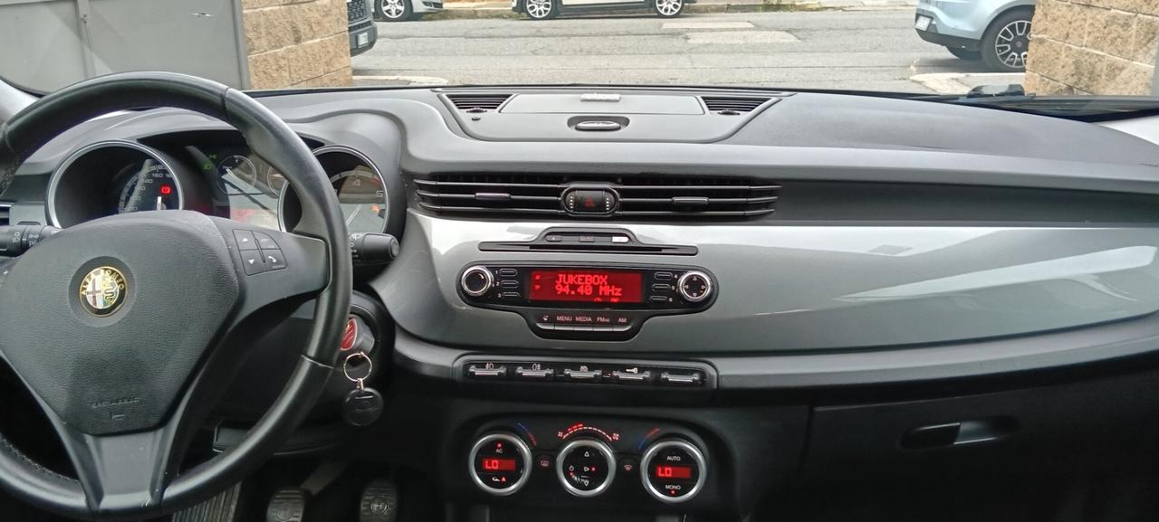 Alfa Romeo Giulietta 2.0 JTDm-2 140 CV Exclusive