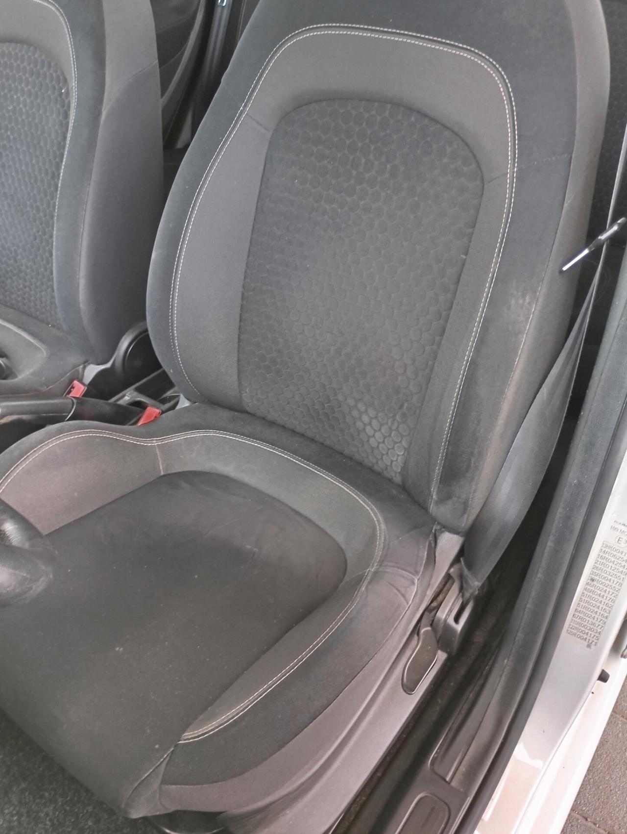 Fiat Punto 1.2 8V 5 porte Lounge UNIPRO'