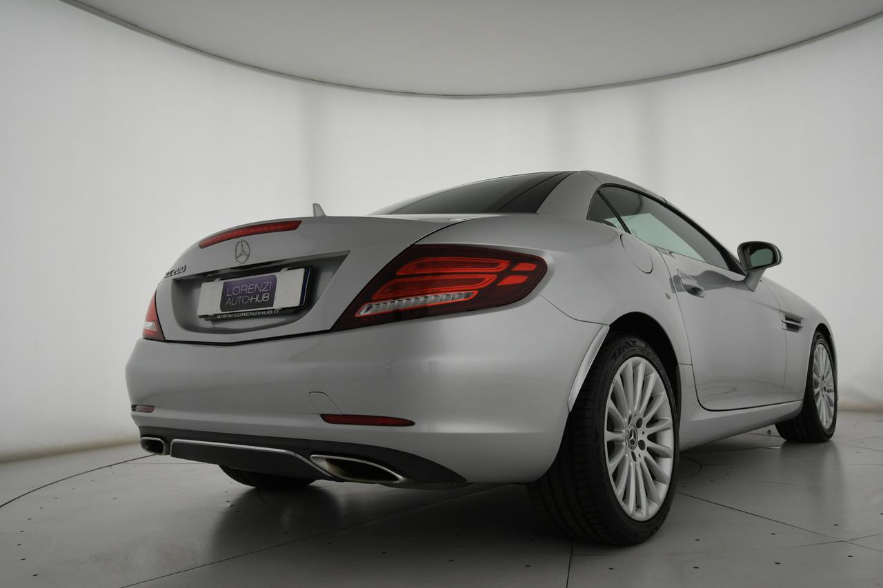 Mercedes-Benz SLC 200 Sport auto CAMERA+LED+C17"