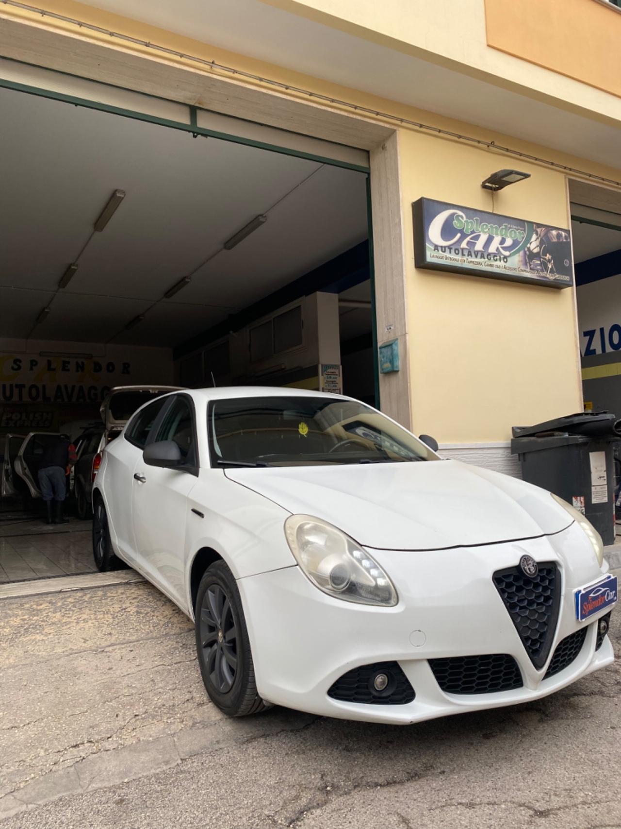 Alfa Romeo Giulietta 1.6 JTDm-2 105 CV Distinctive