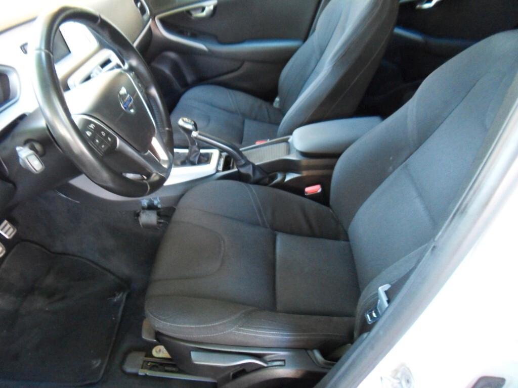 Volvo V40 D2 Business