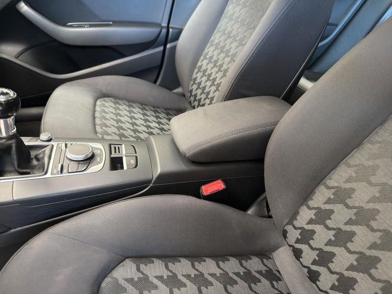 Audi A3 A3 SPB 1.6 TDI clean diesel 110cv 6m ADMIRED S-LINE