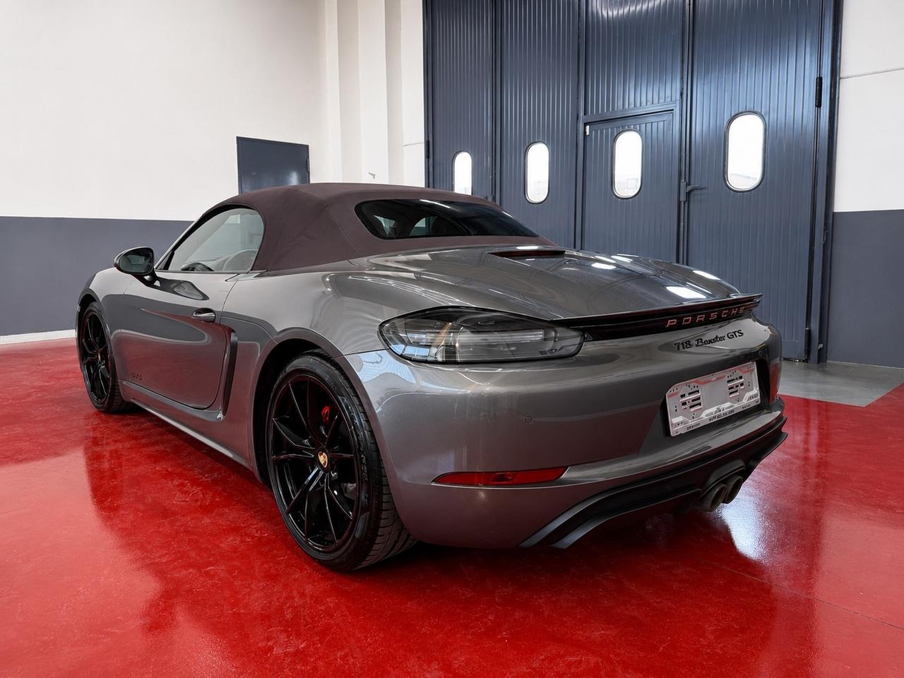 Porsche 718 Spyder Boxster 2.5 GTS esclusive manufactur