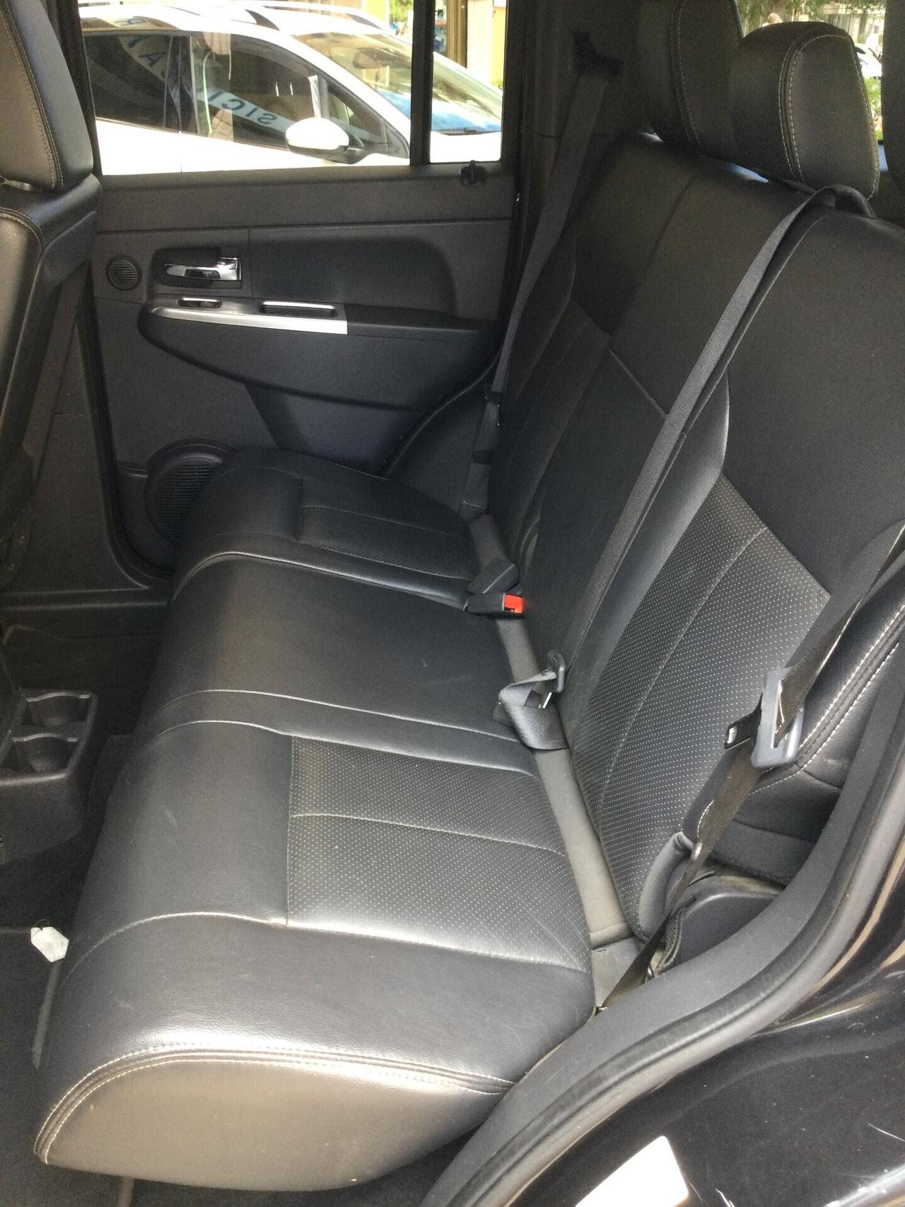 Jeep Cherokee 2.8 CRD DPF Limited Auto